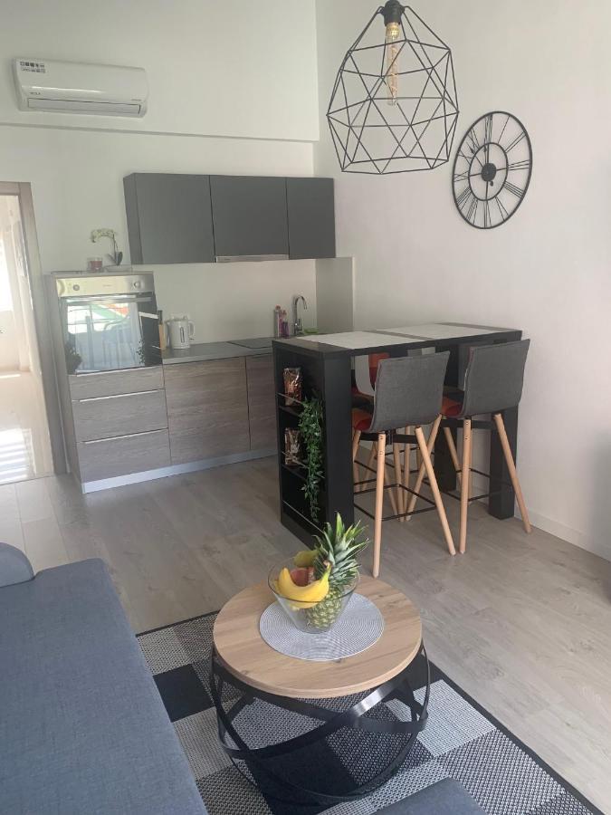 Villa Luxuria Baška Voda Buitenkant foto