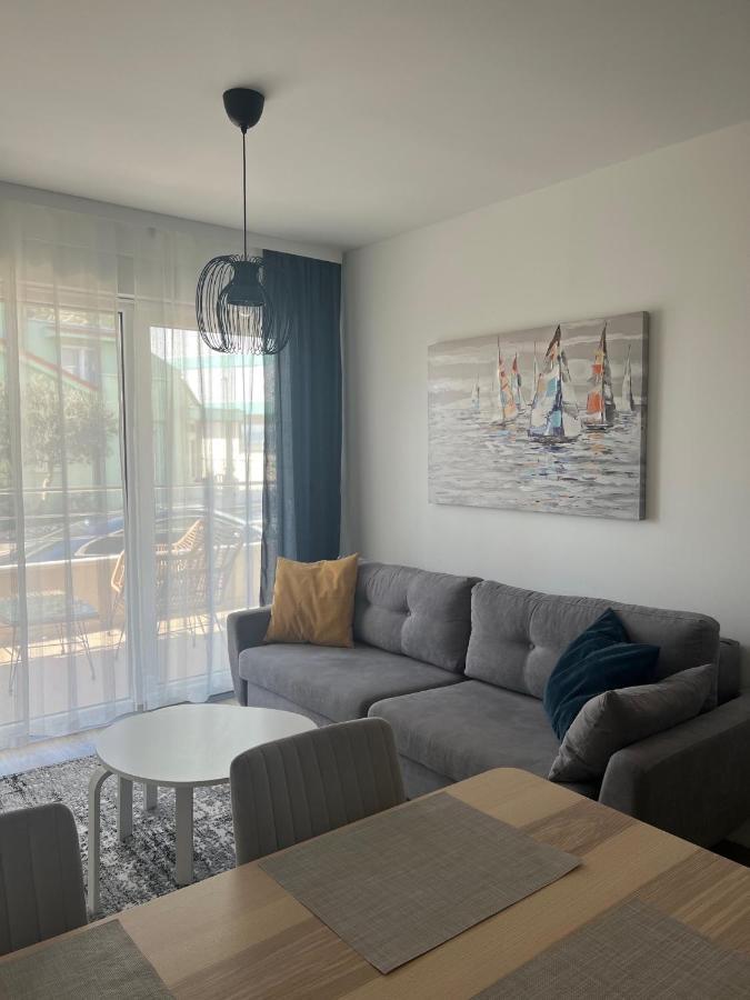 Villa Luxuria Baška Voda Buitenkant foto